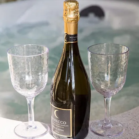 Braisty Woods - Hopes & Beams